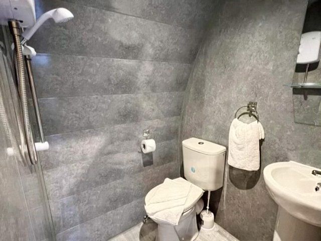 outdoor-building-installers-16-kireth-ai