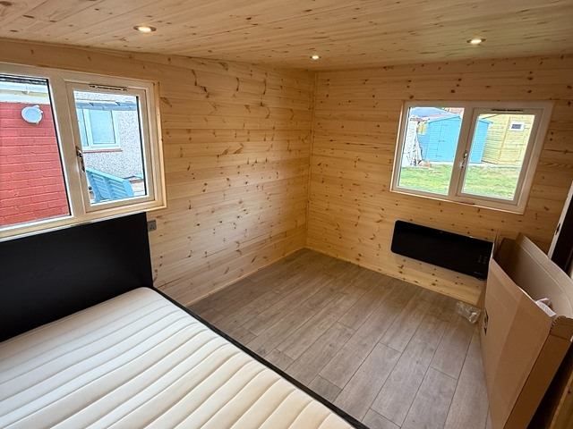 freya-upvc-studio-summerhouse-2-kireth-ai